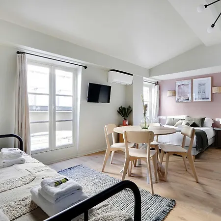 Apartment Passage Du Caire